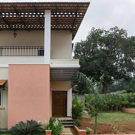 ילאגירי Treebo Laa Gardenia Resort, Nilavoor Lake מראה חיצוני תמונה
